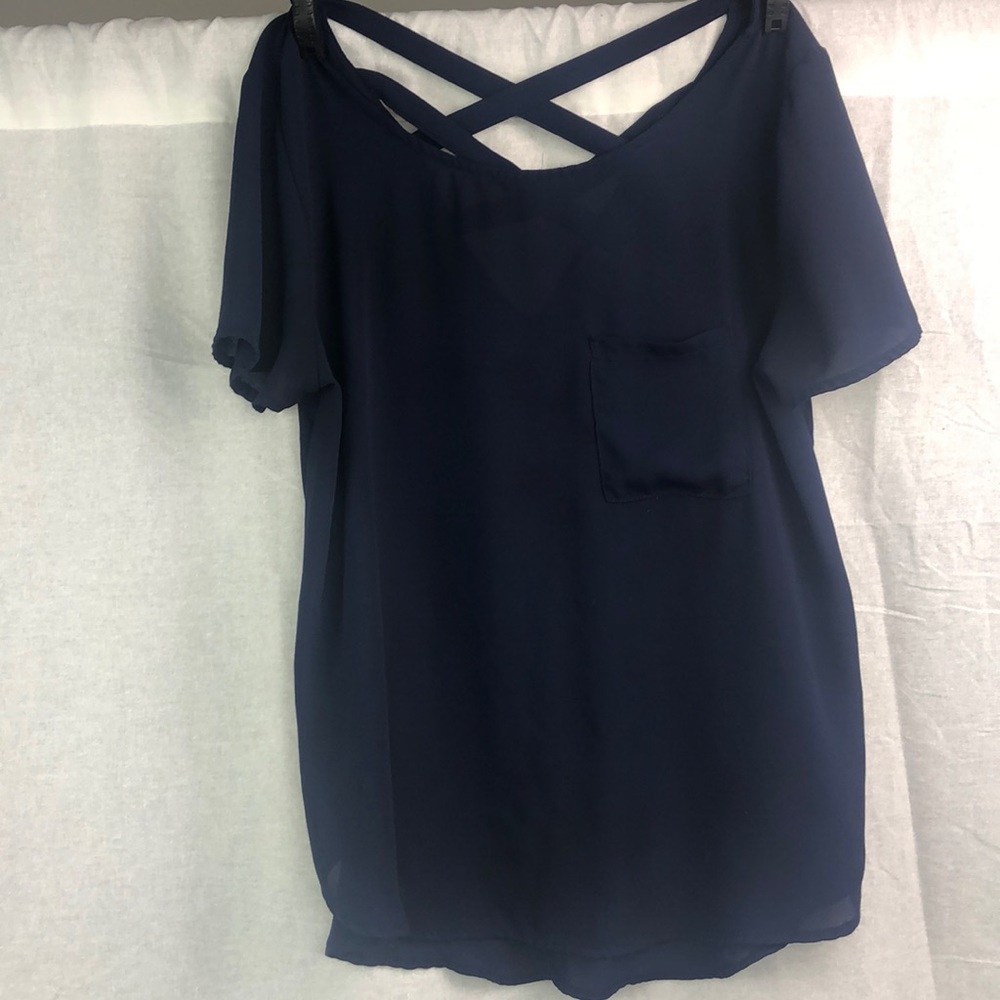 Crossed top